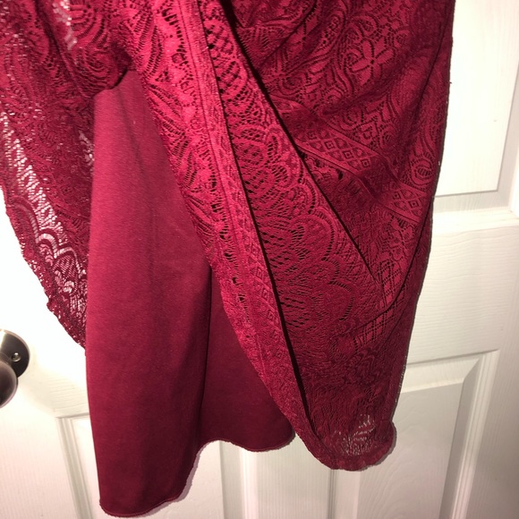 My Michelle Burgundy dress - Picture 7 of 7